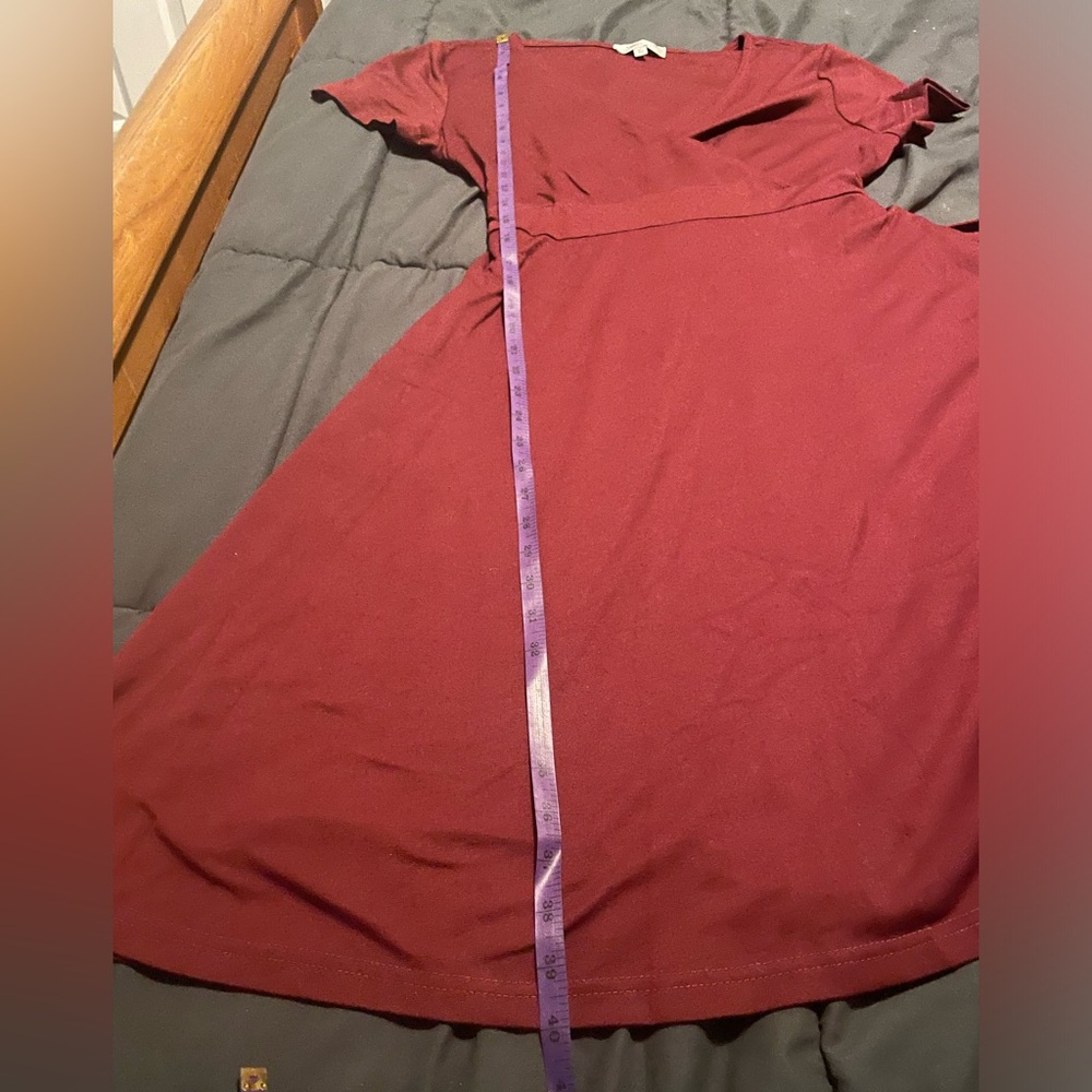 Many dress but handy fit and flare dress - Picture 7 of 7